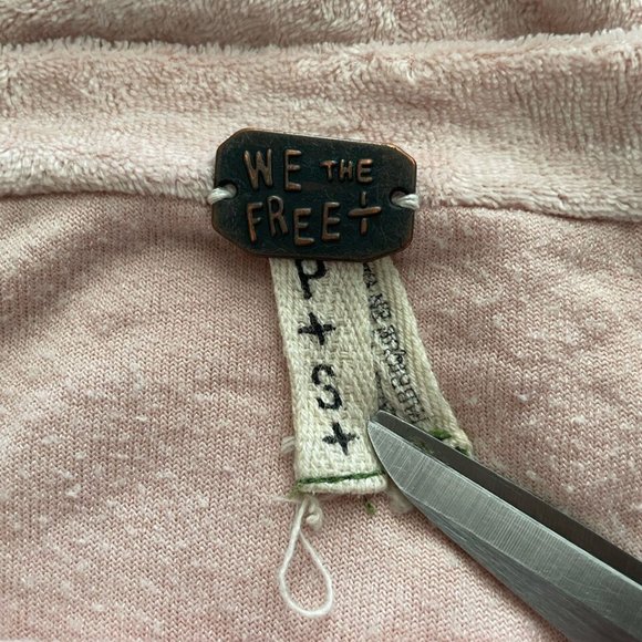 Free People We The Free Milan Layering Top Size S Blush Pink Crushed Velvet - Picture 8 of 8